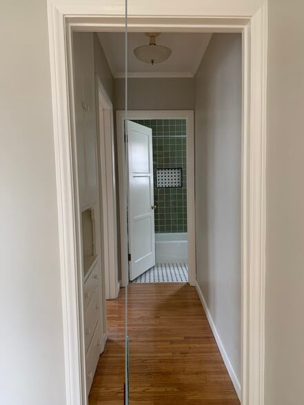 Storage cabinet/hallway - 318 N Bushnell Ave