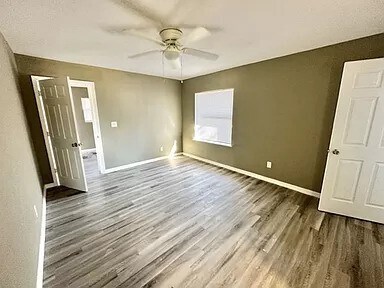 Building Photo - 2105 3rd Ave