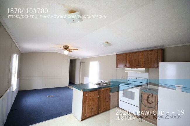 Building Photo - 2620 Crawford Dr