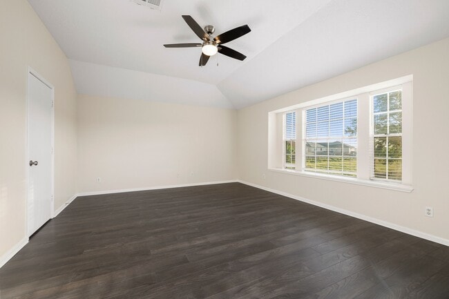 Building Photo - 21039 Vista Trail Ct
