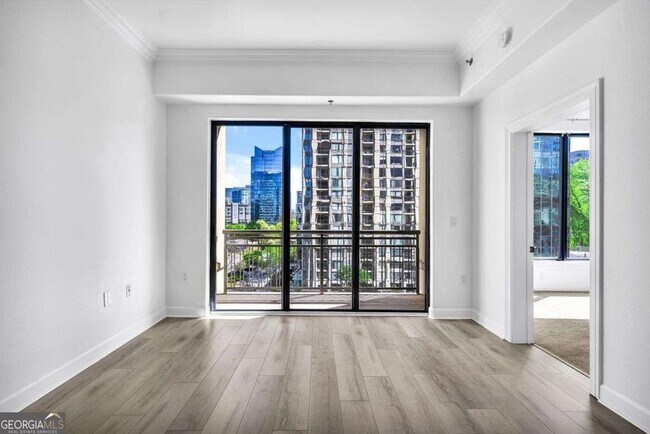 Building Photo - 3445 N Stratford Rd NE