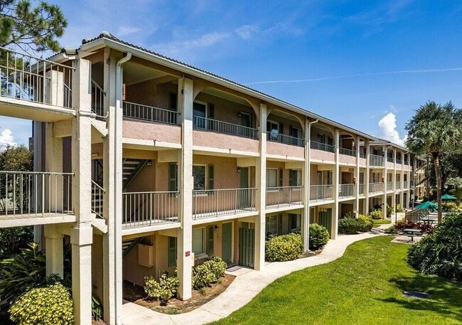 Primary Photo - 103 Oyster Bay Cir