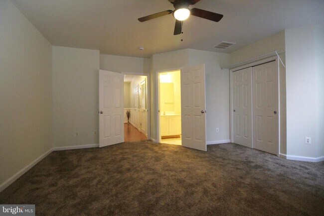 Building Photo - 2965 Chinkapin Oak Ln