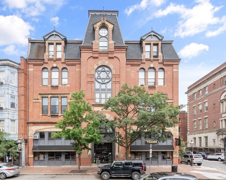 Building Photo - 9 Appleton St