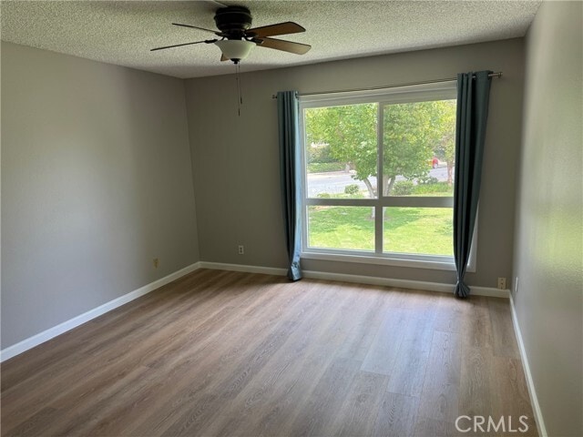Building Photo - 3701 Country Club Dr