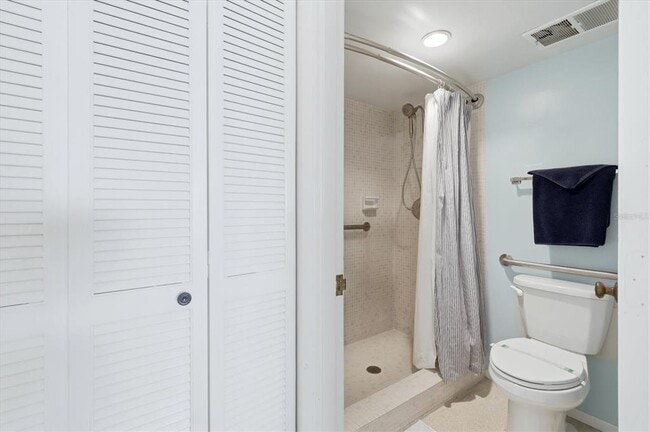 Building Photo - 2089 Gulf of Mexico Dr