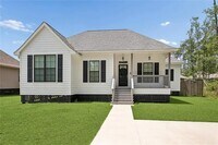 Building Photo - 60407 Vermillion Dr