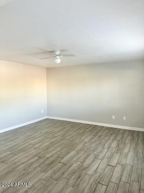 Building Photo - 3219 E Earll Dr