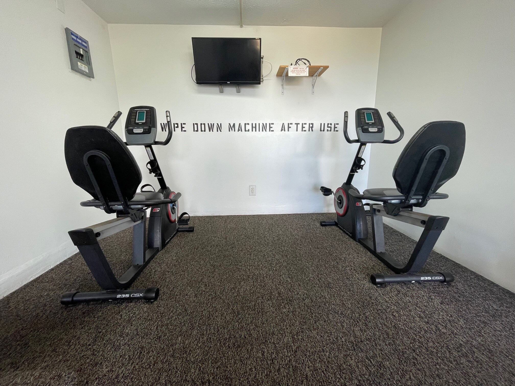 Building Photo - 46-283 Kahuhipa St