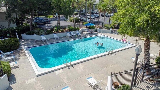 Building Photo - First floor 2BR/2BA Conquistador Condo