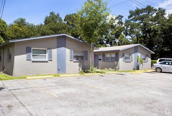 Building Photo - New York Avenue Apartments