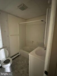 Building Photo - 303 S Baltimore St