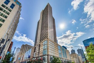 Building Photo - 545 N Dearborn St