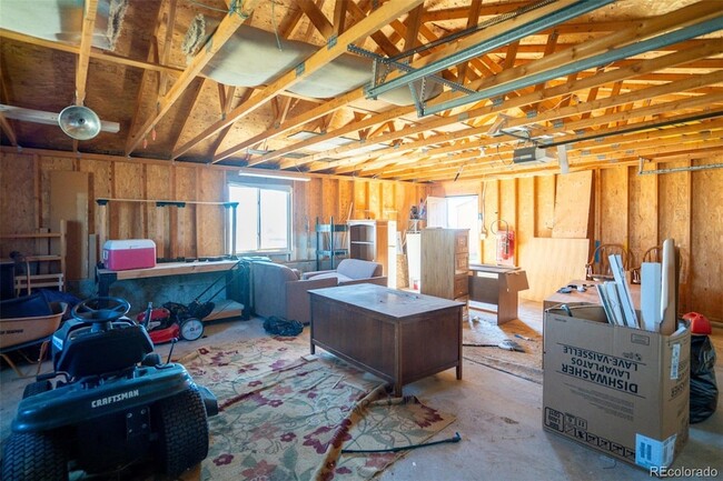 Building Photo - 5695 Peerless Farms Rd