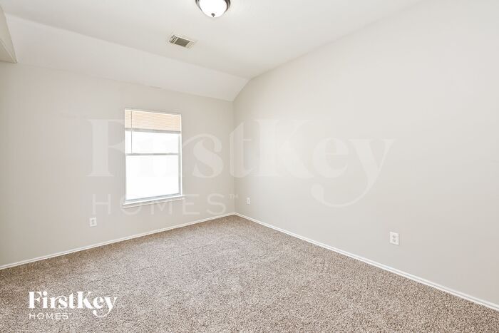 Building Photo - 1319 Seagler Pond Ln