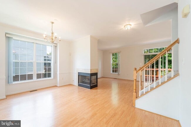 Building Photo - 15154 Brazil Cir