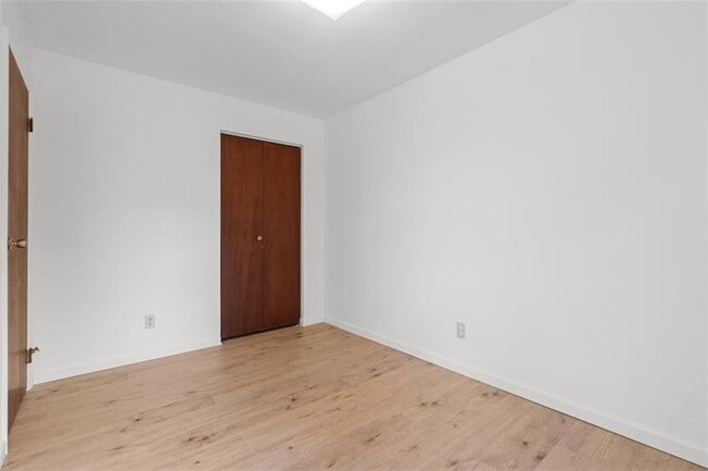 Building Photo - 233 Overbrook Rd