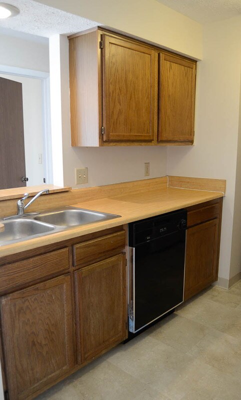 Building Photo - 2241 Hedgerow Road