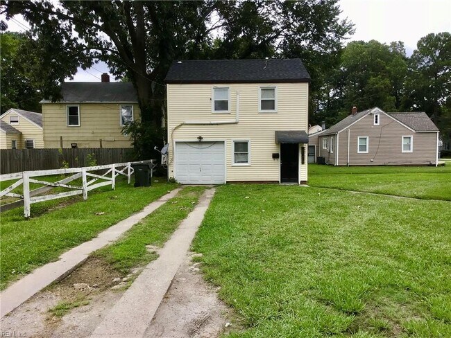Building Photo - 1517 Kerrey Ave