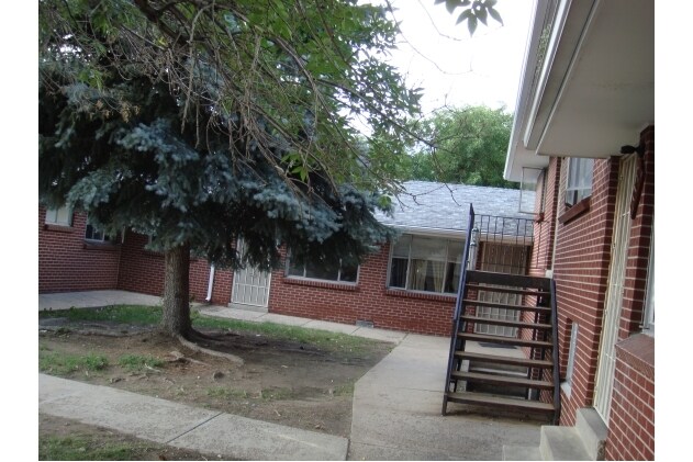 Building Photo - 162-174 S Ingalls St