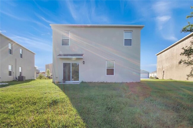 Building Photo - 1739 Post Oak Dr
