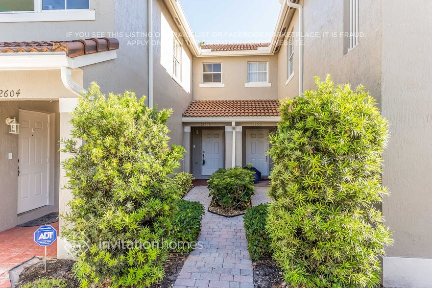 Primary Photo - 12606 SW 53rd St