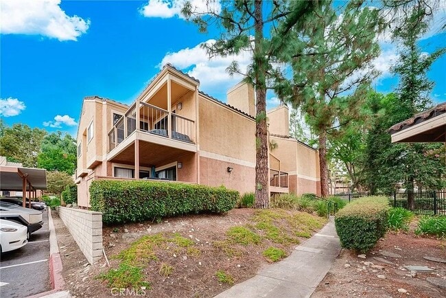 Building Photo - 10655 Lemon Ave