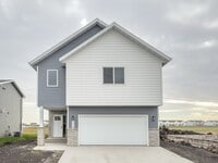 Building Photo - 6218 87th Ave S