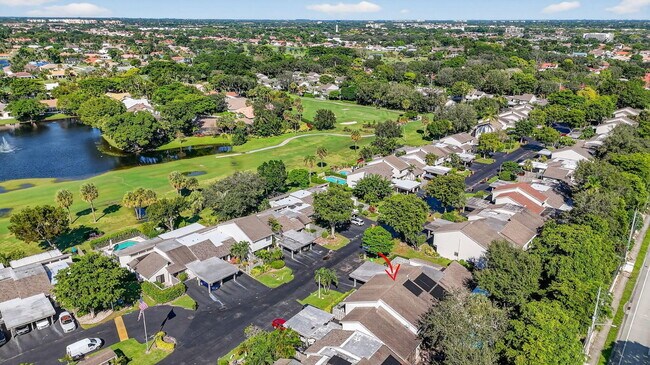 Building Photo - 372 Deer Creek Wildwood Ln E