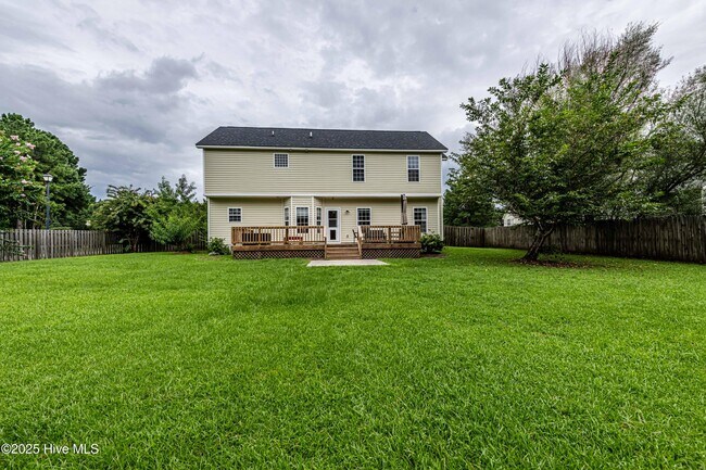 Building Photo - 100 Marble Ct