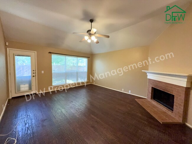 Building Photo - 3024 Peppercorn Dr