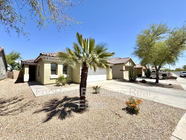 Building Photo - 40112 W Catherine Dr