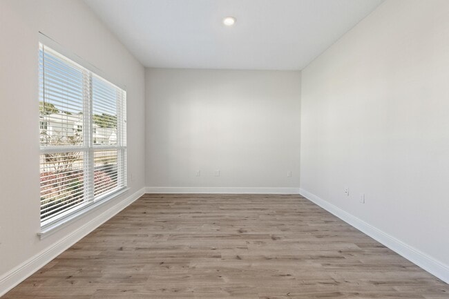 Building Photo - 116 Sea Eagle Ln