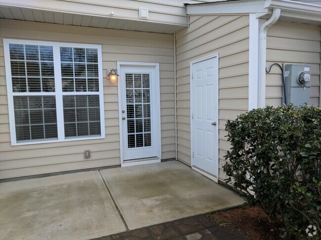 Building Photo - 205 Spring Gardens Drive