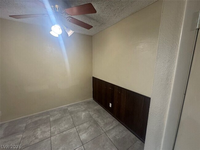 Building Photo - 1497 Dorothy Ave