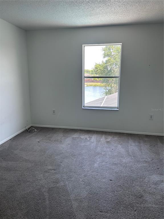 Building Photo - 2608 Spring Hill Dr