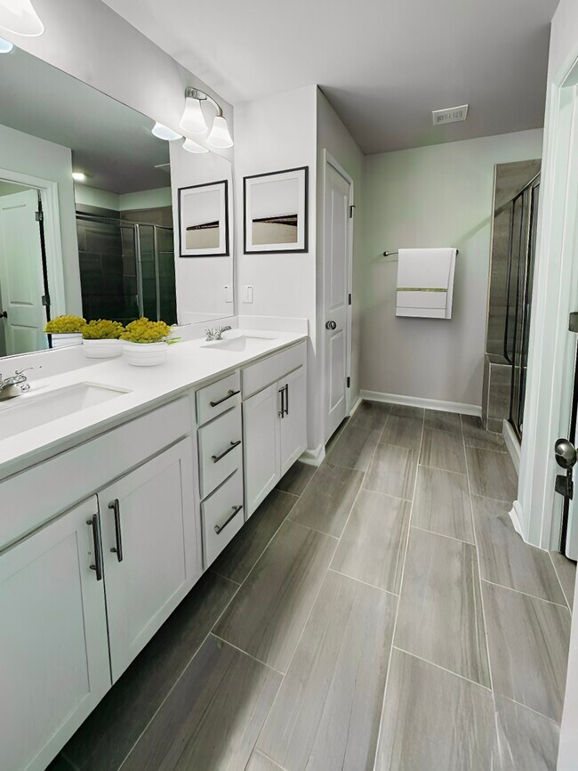 Building Photo - 5046 Arkose Dr