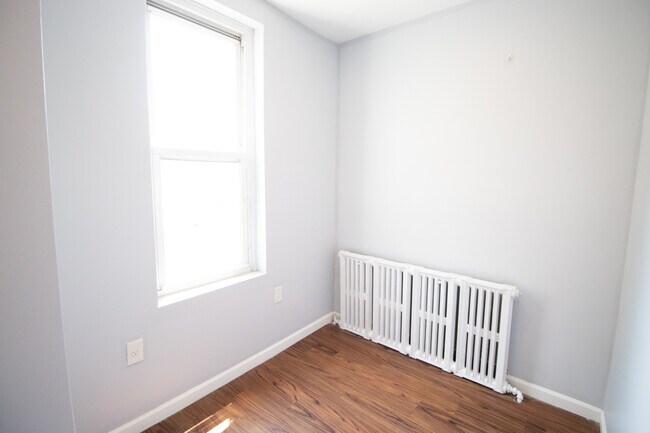 Building Photo - 2809 Chatham St