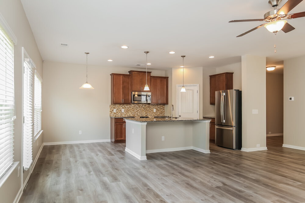 Building Photo - 194 Renford Rd