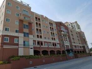 Building Photo - 2280 SW 32nd Ave