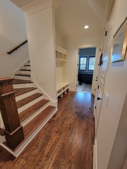 Building Photo - 4174 Old Light Cir