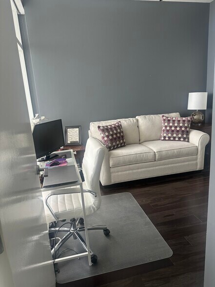 2nd Bedroom - 175 1st St S