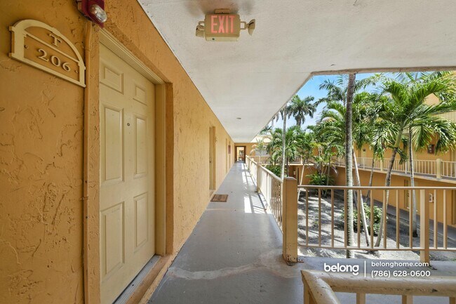 Building Photo - 17901 NW 68th Ave