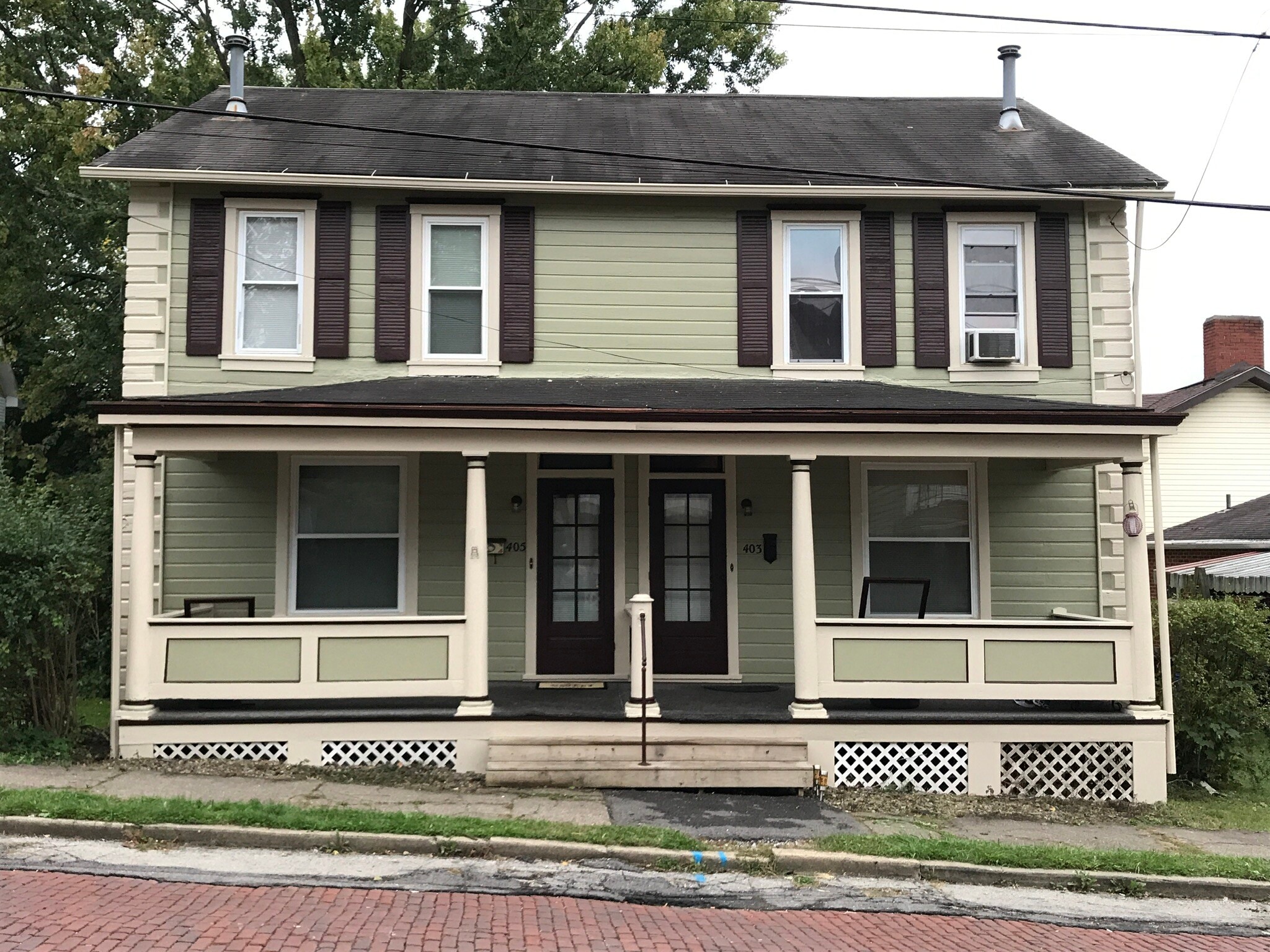 Building Photo - 403 E Penn St