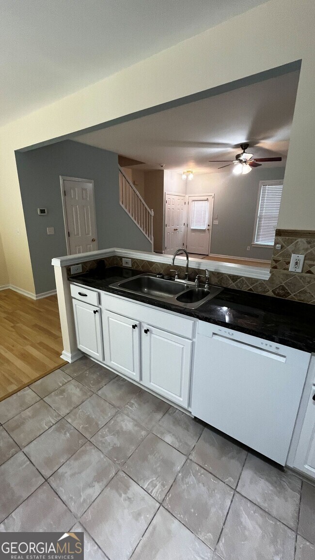 Building Photo - 4645 Valais Ct