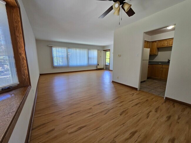 Building Photo - 1301 N Harlem Ave
