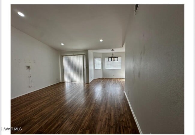 Building Photo - 5725 Monterey Pl