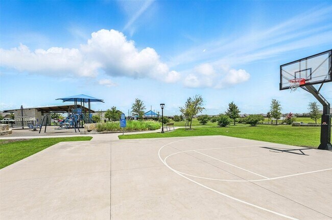 Building Photo - 208 Rubylace Dr
