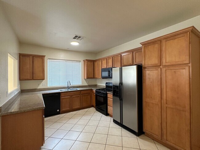 Building Photo - 261 Dizzy Petunia Ct