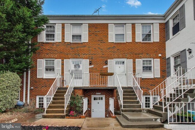 Building Photo - 6153 Strasburg Dr